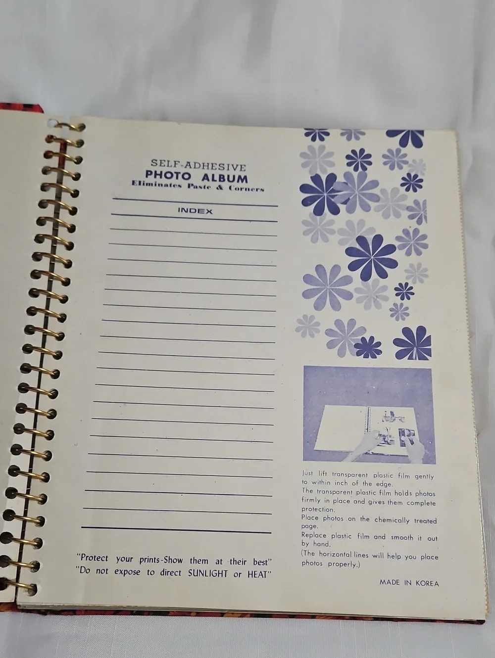 Vintage Red Floral Fabric Photo Album Scrap Book Spiral Bound Groovy